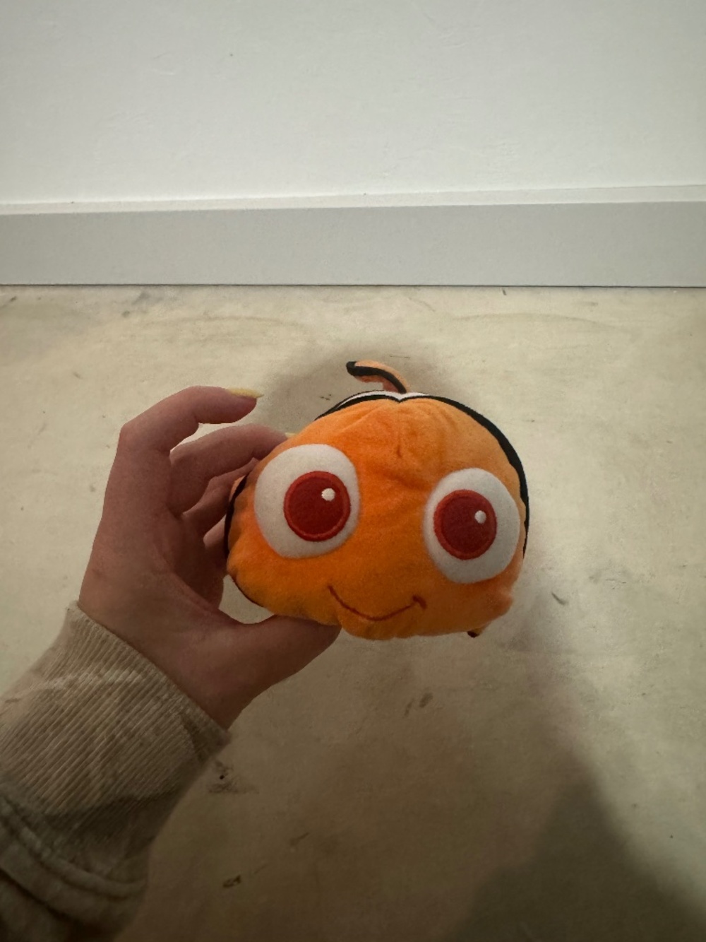 Disney Pixar Finding Nemo Small Plush Clownfish Stuffed Animal
